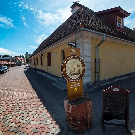 Viesu Nams Zitari Гостевой дом Вентспилс